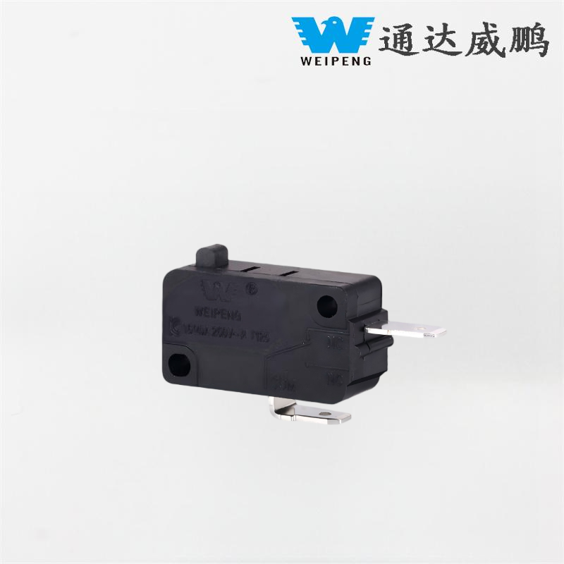 Црн прекинувач за конзола за игри со долга рачка