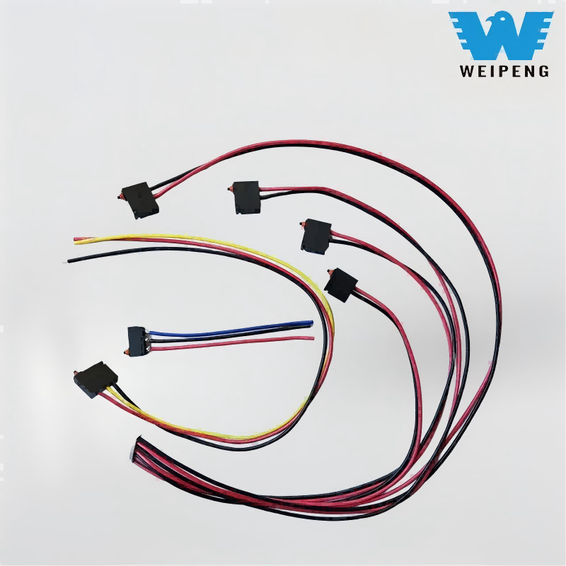 Играчка воден пиштол со водоотпорен микро прекинувач