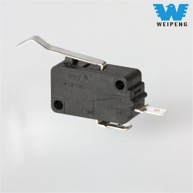 Сребрен контакт со рачка со два приклучоци Нормално отворен микропрекинувач за бојлер