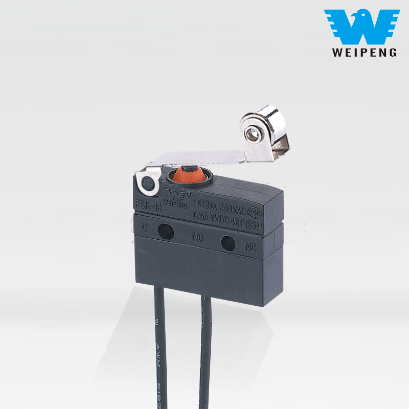 Водоотпорен микро прекинувач со жици и лостови